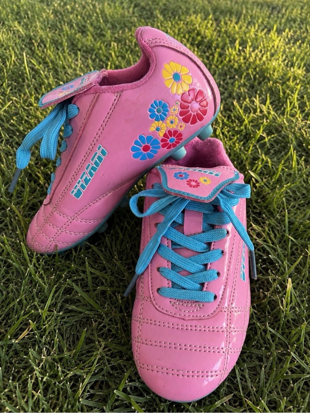 Vizari Bloom Soccer Cleats Size 11 Pink Floral